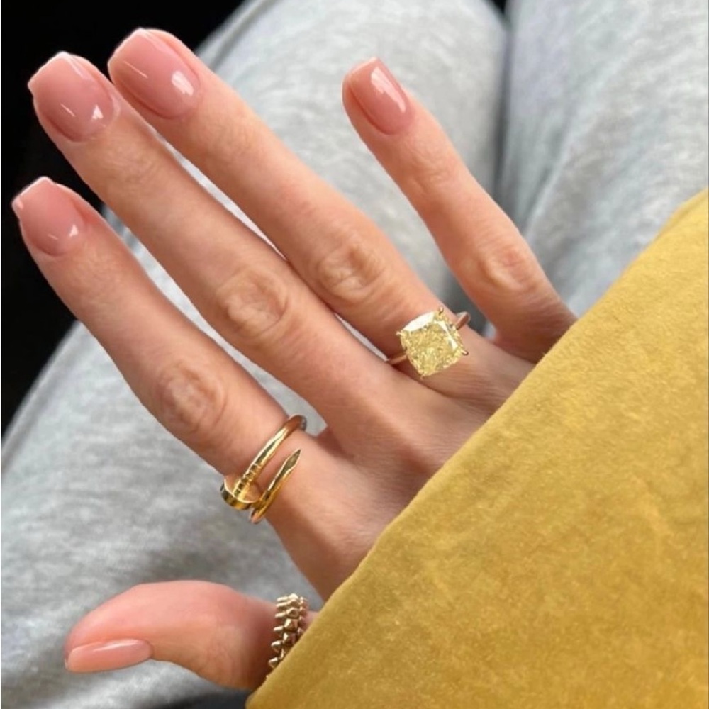 Solid gold nail ring